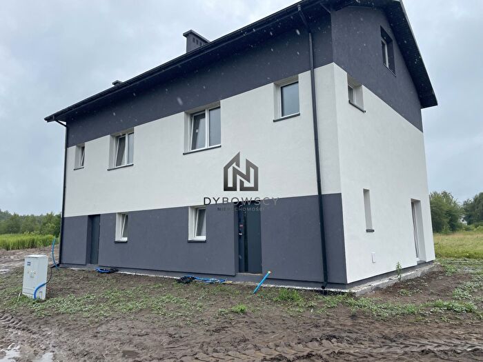 Dom 7-pokojowy na sprzedaż, Malcanów