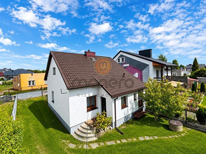 Dom 3-pokojowy na sprzedaż, Radom