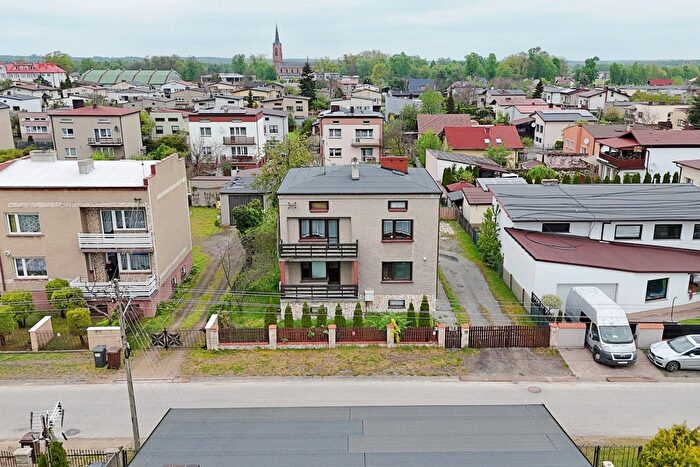 Dom 4-pokojowy na sprzedaż, Konopiska