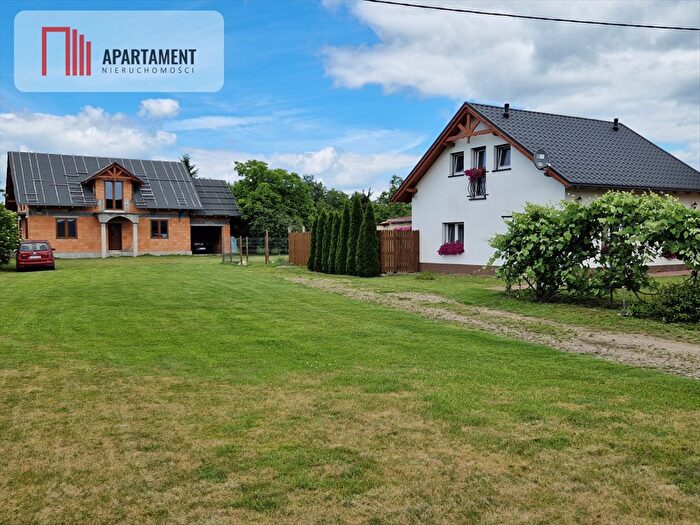 Dom 4-pokojowy na sprzedaż, Rogowo