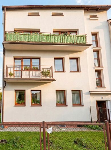 Mieszkanie 20-pokojowe na sprzedaż, Gdynia – Jesionowa