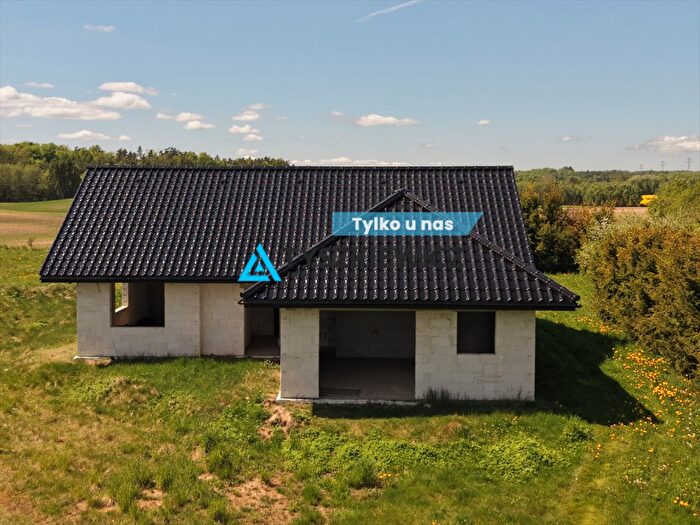 Dom 4-pokojowy na sprzedaż, Szydlice