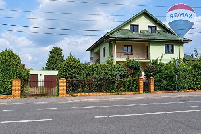 Dom 9-pokojowy na sprzedaż, Żyrardów