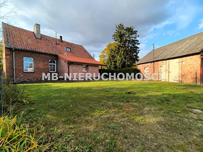 Dom 4-pokojowy na sprzedaż, Lichtajny