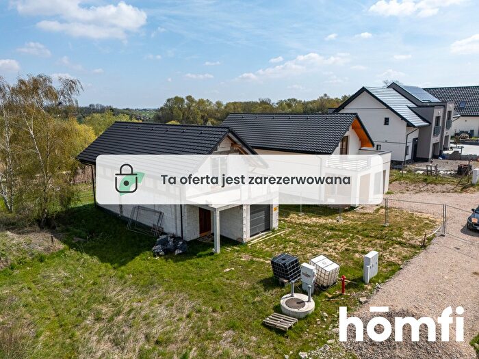 Dom 4-pokojowy na sprzedaż, Dojazdów