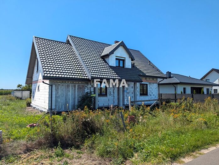 Dom 6-pokojowy na sprzedaż, Lubanie