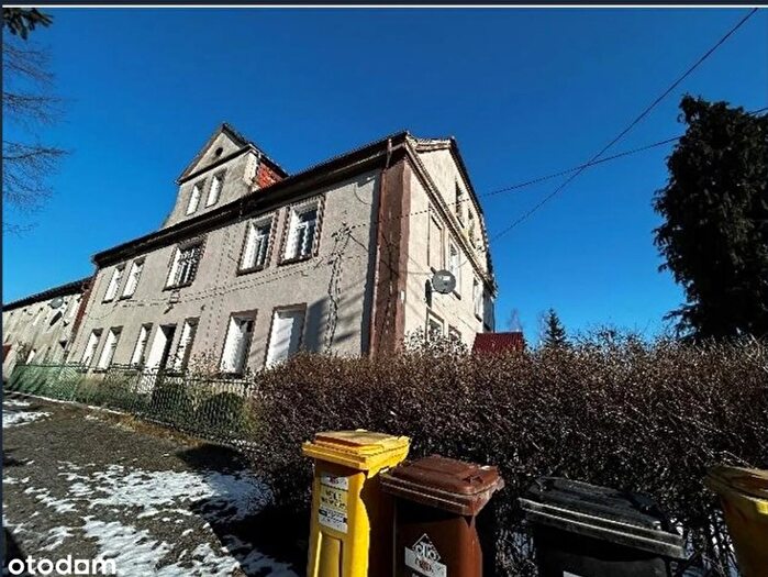 Mieszkanie 5-pokojowe na sprzedaż, Ruja