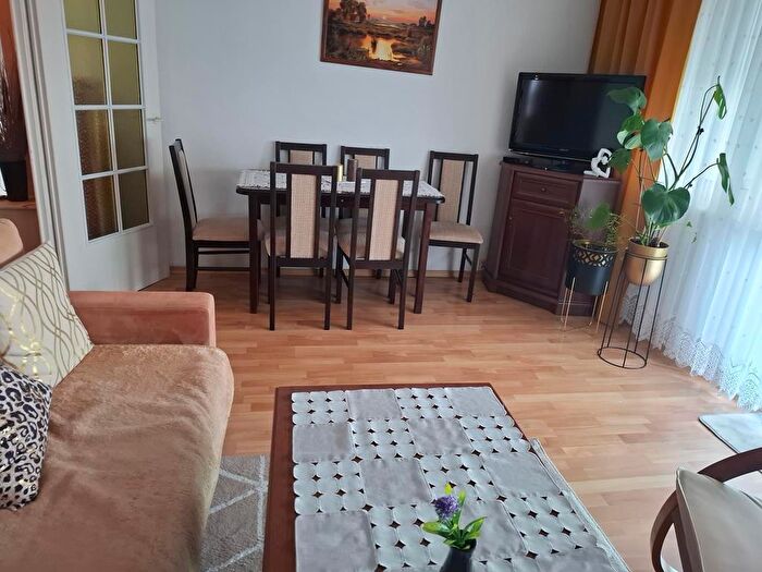 Mieszkanie 3-pokojowe na sprzedaż, Poznań – Sarmacka