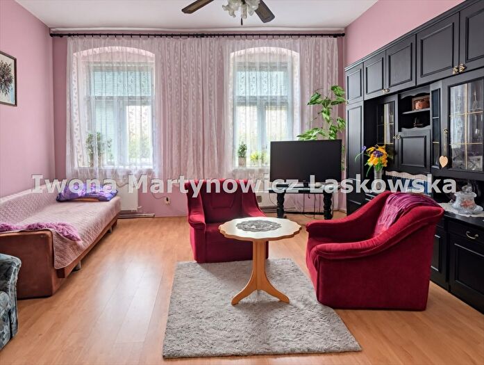 Mieszkanie 4-pokojowe na sprzedaż, Ścinawa