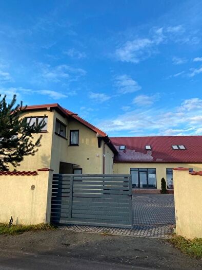 Dom do wynajęcia, Suchy Dwór