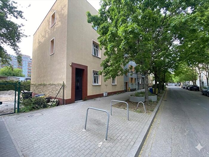Mieszkanie 3-pokojowe na sprzedaż, Poznań – Lodowa