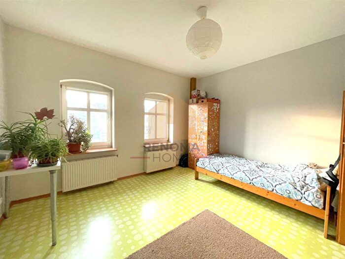Mieszkanie 4-pokojowe na sprzedaż, Świdnica
