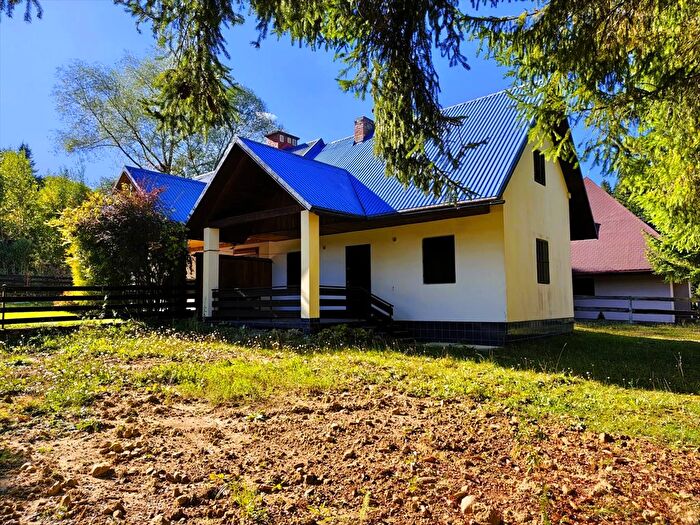 Dom 3-pokojowy na sprzedaż, Wołkowyja