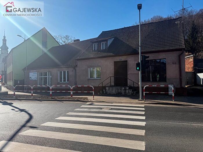 Dom 4-pokojowy na sprzedaż, Ujście