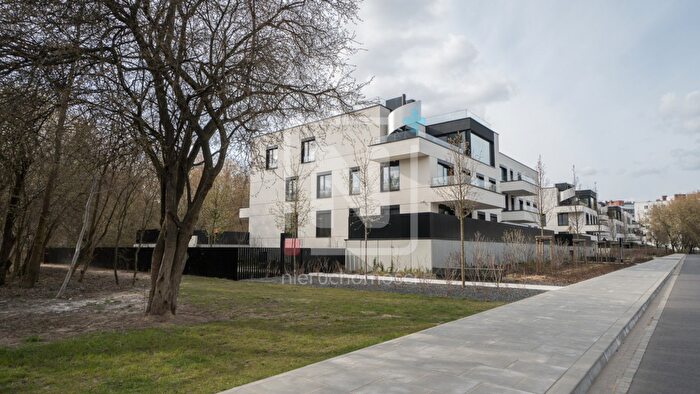 Mieszkanie 4-pokojowe na sprzedaż, Warszawa – Bluszczańska