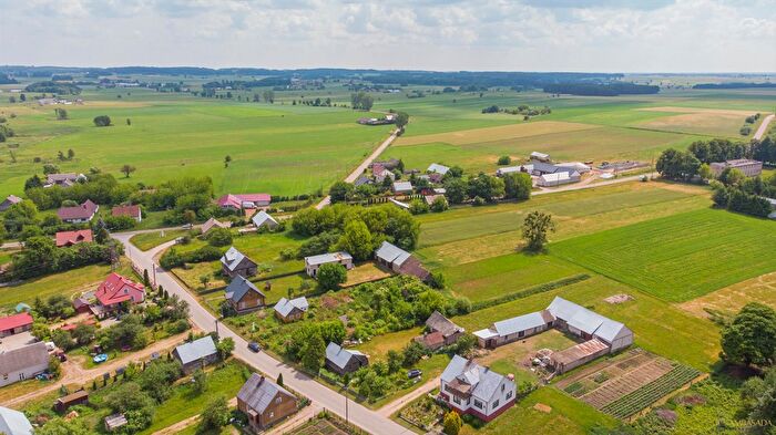 Dom 1-pokojowy na sprzedaż, Kulesze