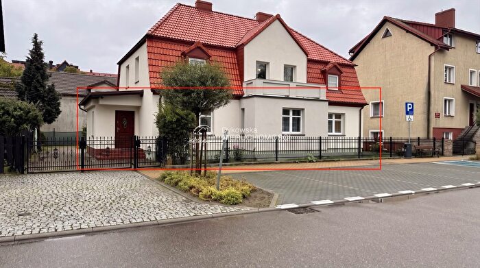 Dom 7-pokojowy na sprzedaż, Łeba
