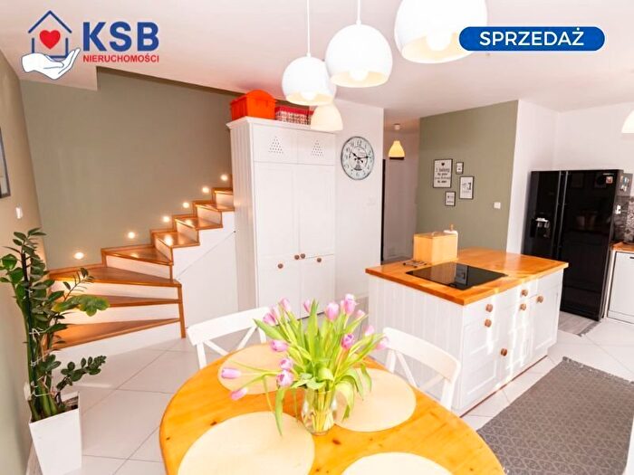 Mieszkanie 4-pokojowe na sprzedaż, Ostrowiec Świętokrzyski