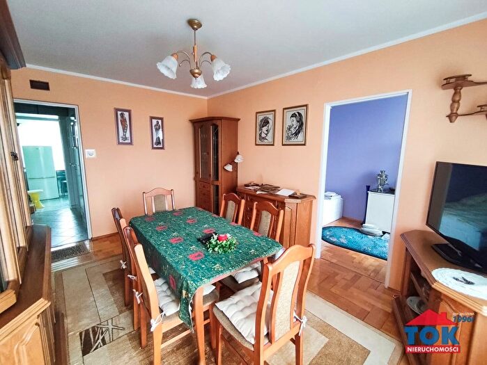 Mieszkanie 3-pokojowe na sprzedaż, Konin