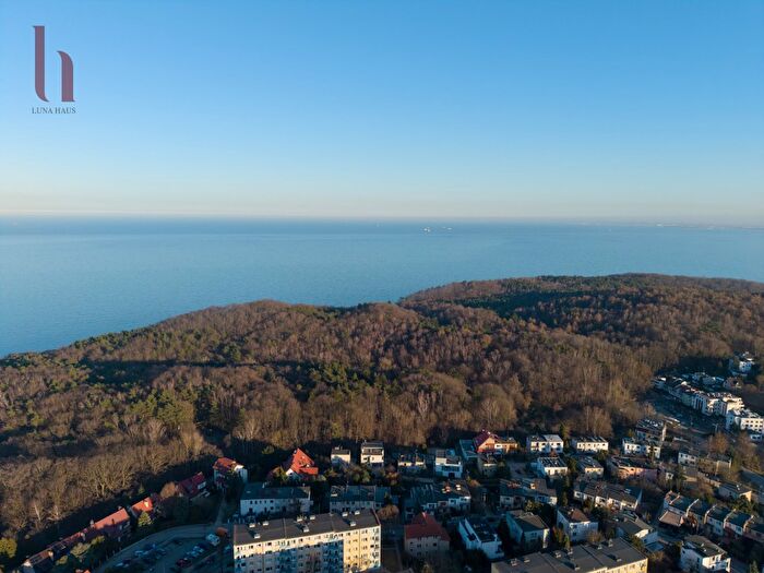 Mieszkanie 3-pokojowe na sprzedaż, Gdynia
