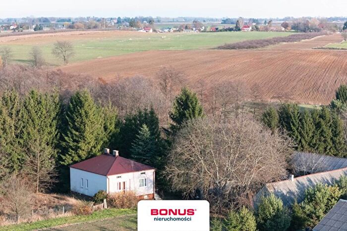 Dom 3-pokojowy na sprzedaż, Chruszczów-Kolonia
