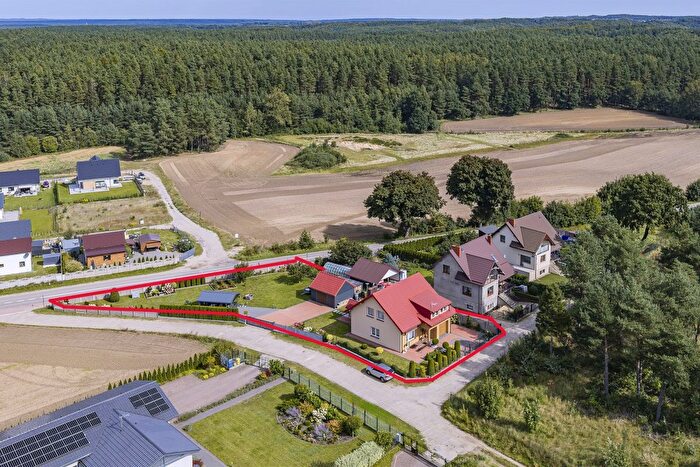Dom 5-pokojowy na sprzedaż, Robakowo