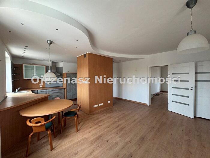 Mieszkanie 3-pokojowe na sprzedaż, Bydgoszcz
