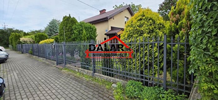 Dom 3-pokojowy na sprzedaż, Warka