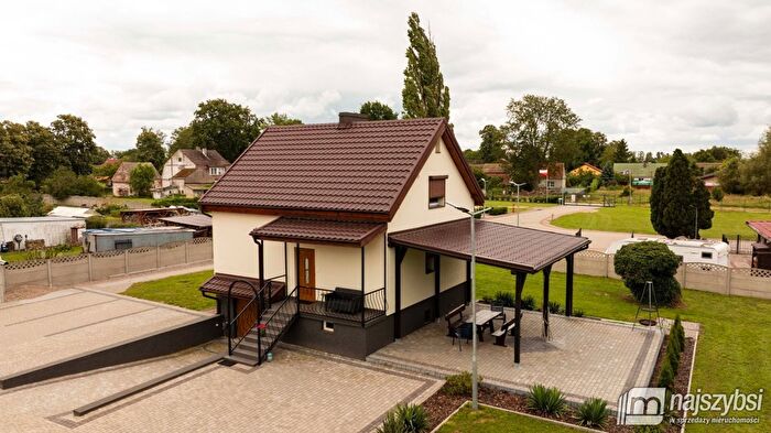 Dom 3-pokojowy na sprzedaż, Kopice