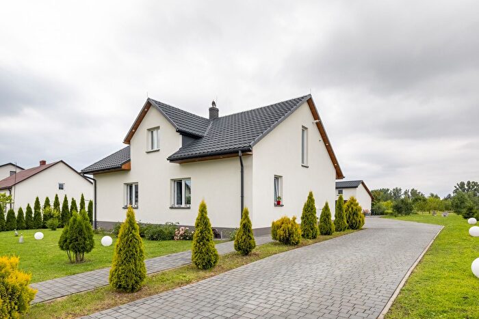 Dom 3-pokojowy na sprzedaż, Dziekanowice