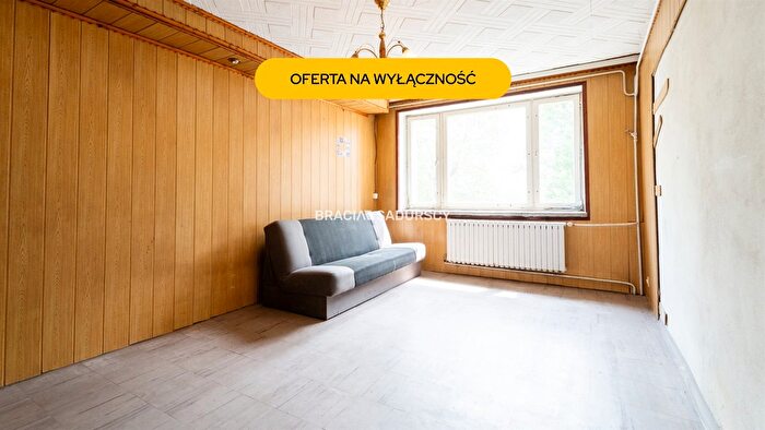 Mieszkanie 3-pokojowe na sprzedaż, Radziemice
