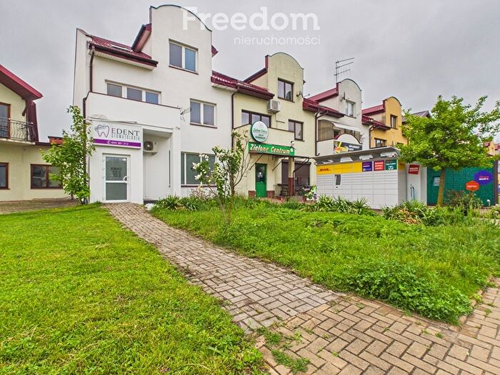 Dom 9-pokojowy na sprzedaż, Łęczna