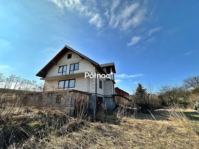 Dom 5-pokojowy na sprzedaż, Wierzchowisko