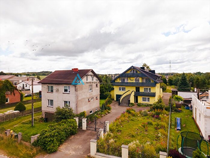 Dom 14-pokojowy na sprzedaż, Borcz