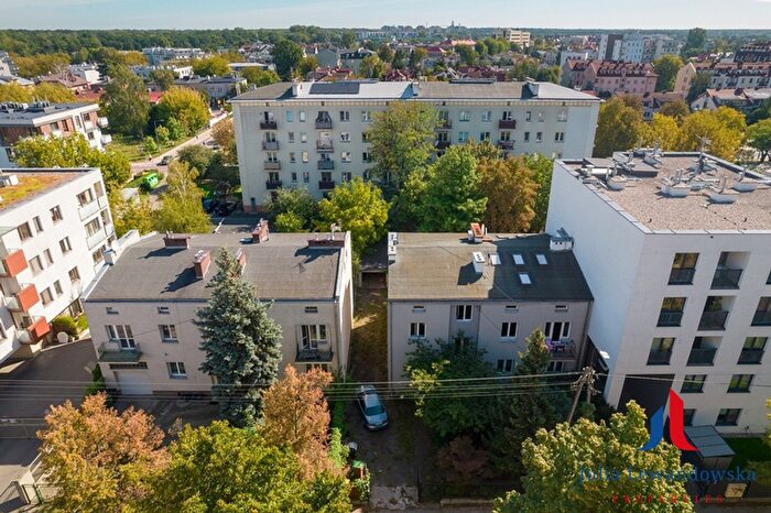 Dom 8-pokojowy na sprzedaż, Warszawa – Koprzywiańska