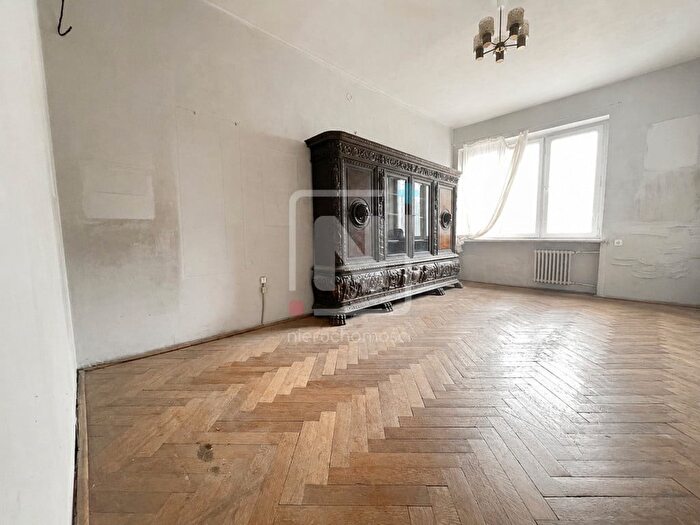 Mieszkanie 4-pokojowe na sprzedaż, Warszawa