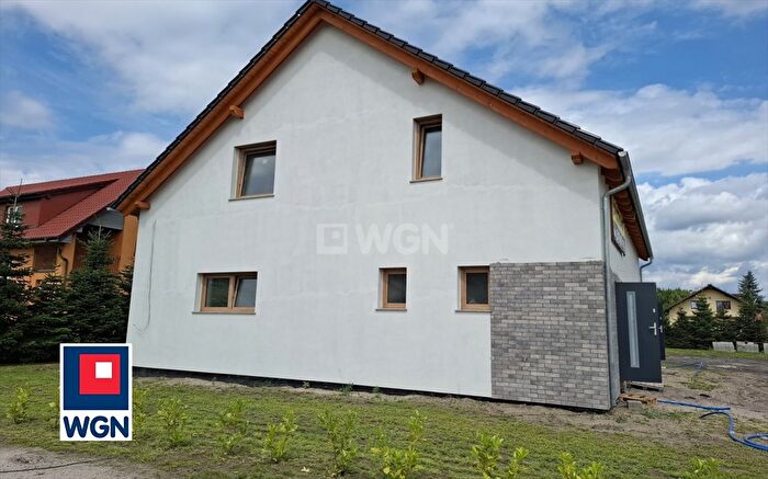 Dom 4-pokojowy na sprzedaż, Otyń