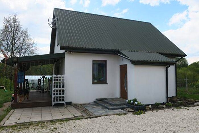 Dom 2-pokojowy na sprzedaż, Bryzgów