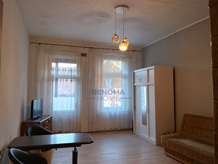 Mieszkanie 2-pokojowe na sprzedaż, Legnica