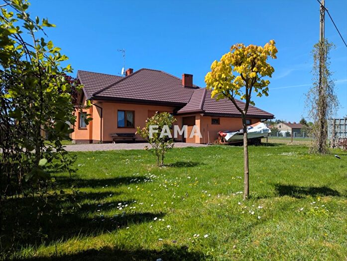 Dom 7-pokojowy na sprzedaż, Fabianki
