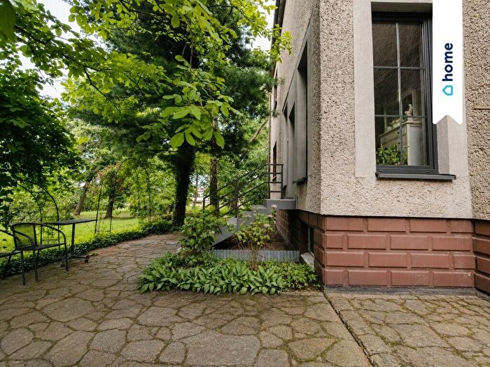 Dom 6-pokojowy na sprzedaż, Czernica