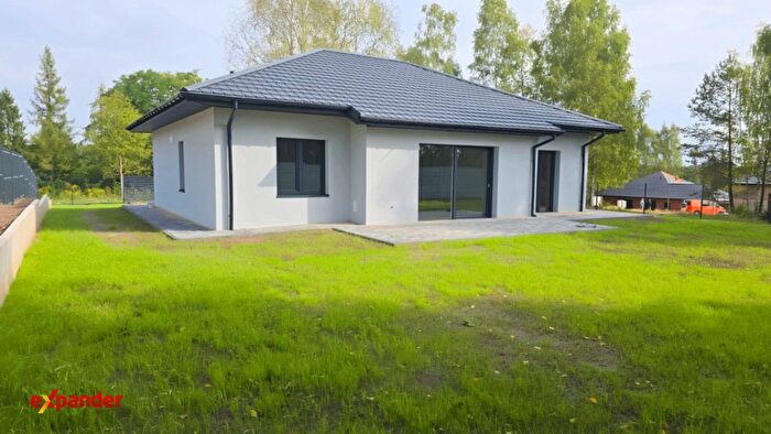 Dom 4-pokojowy na sprzedaż, Częstochowa – Ugody