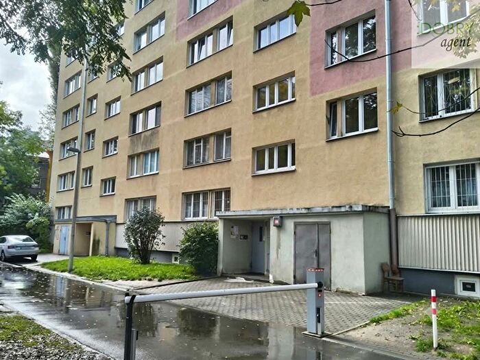 Mieszkanie 3-pokojowe na sprzedaż, Łódź – Zawiszy Czarnego