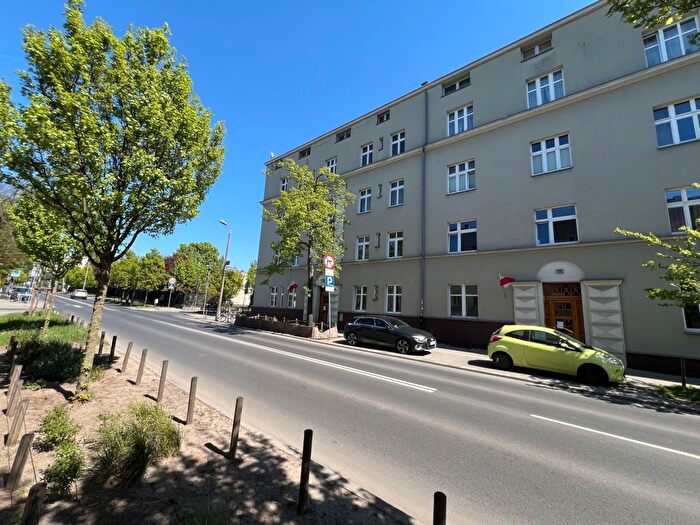 Mieszkanie 4-pokojowe na sprzedaż, Poznań – Marcina Kasprzaka