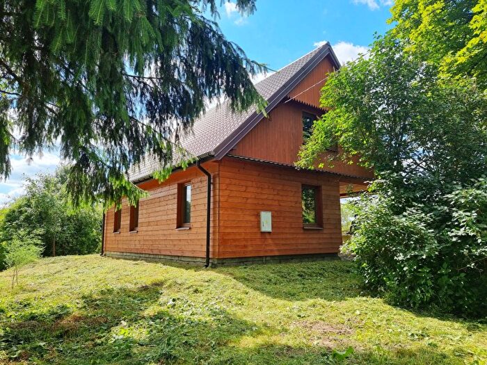 Dom 3-pokojowy na sprzedaż, Chromówka