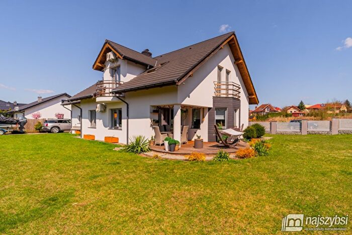 Dom 5-pokojowy na sprzedaż, Drawsko Pomorskie