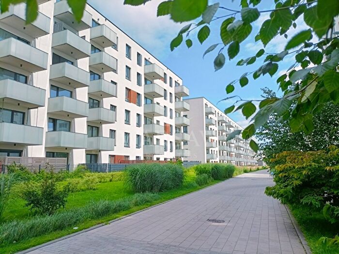 Mieszkanie 4-pokojowe do wynajęcia, Warszawa – Siennicka