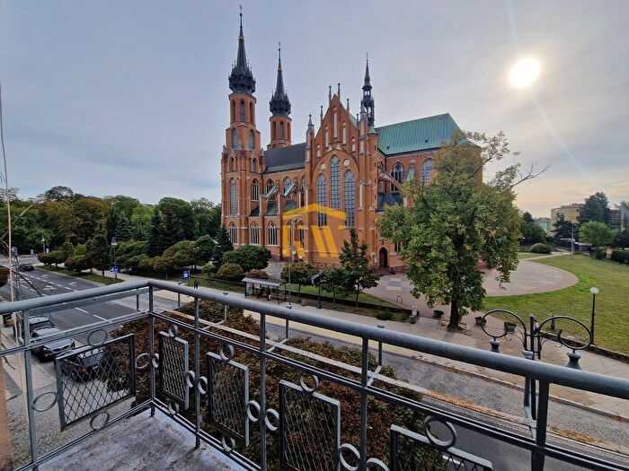 Mieszkanie 5-pokojowe na sprzedaż, Radom