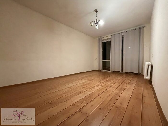 Mieszkanie 3-pokojowe na sprzedaż, Pabianice