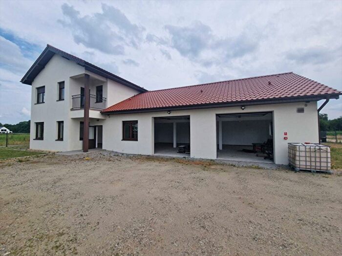 Dom 4-pokojowy na sprzedaż, Jelcz-Laskowice